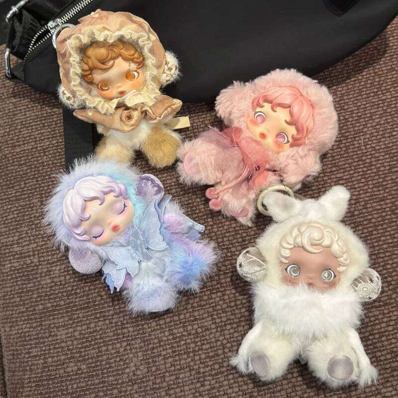 New Genuine Skullpanda Light Weaving Garden Series Vinyl Plush Blind Box Cute Sp Trendy Fashion Bag Pendant Toy Gift Collectible