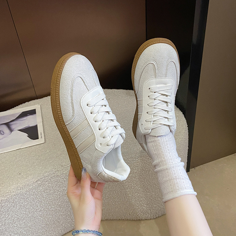 Designer shoes free shipping 2025 new fashionable casual breathable comfortable flat bottomed shoes for women