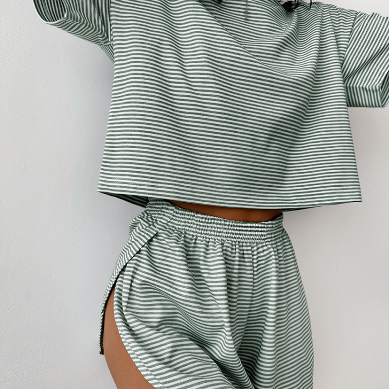 X184-European and American autumn knitted striped pajamas loose short-sleeved shorts suit fashionable outer wear home clothes for women