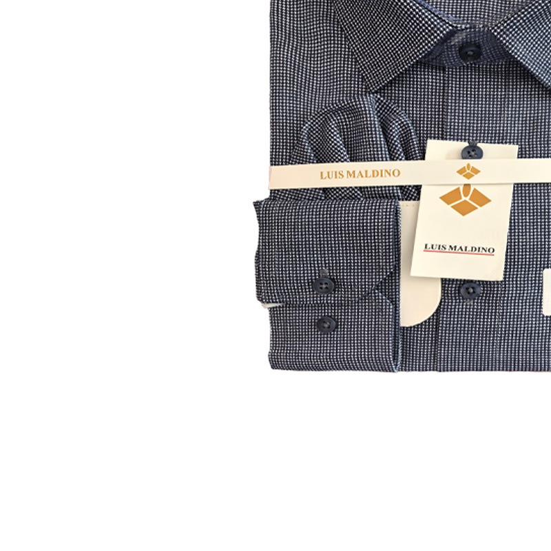 Ladies' waist cinched Oxford spun cotton shirt made of 100% pure cotton with slimming design and elegant curves