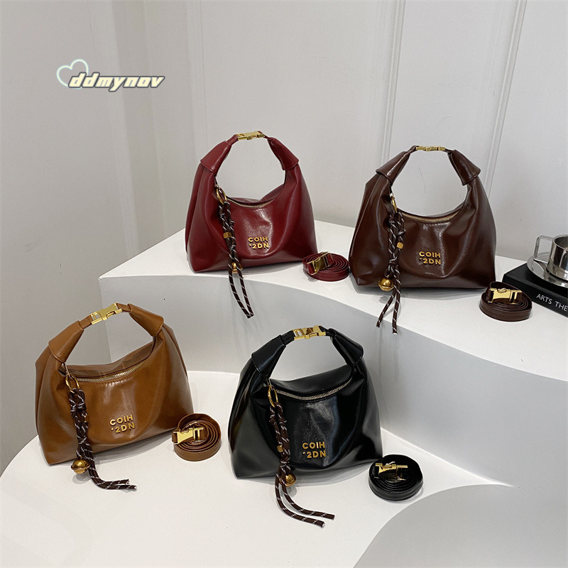 Minimalist Fashion Single Shoulder for Women 2025 Spring Summer New Korean Casual Crossbody Bag Unique Ins Style Handbag ddmynov ddmynov