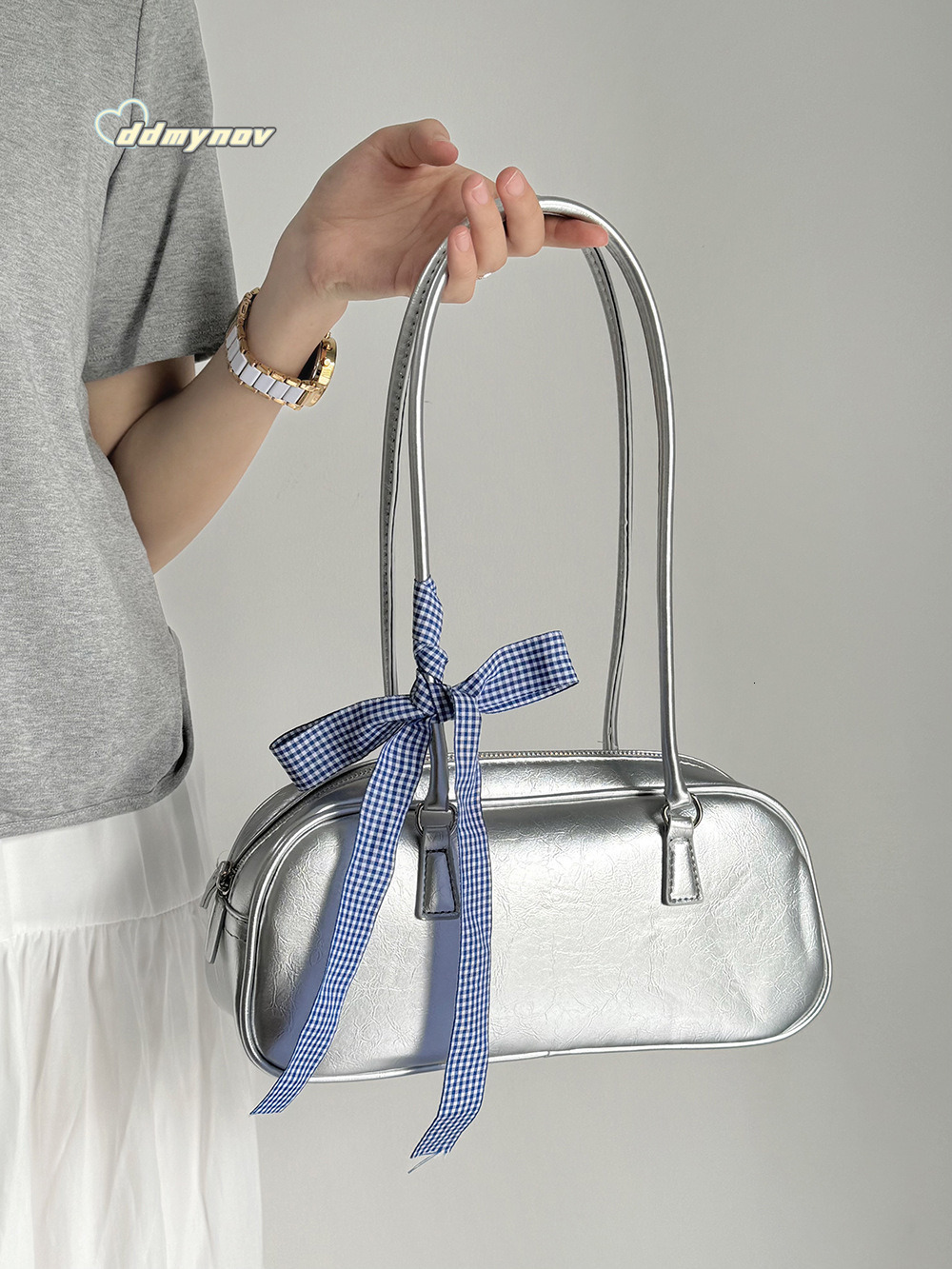 2025 New Handbag Korean Style Niche Shoulder Underarm Trendy Fashion Large Capacity Silver Pillow Bag ddmynov