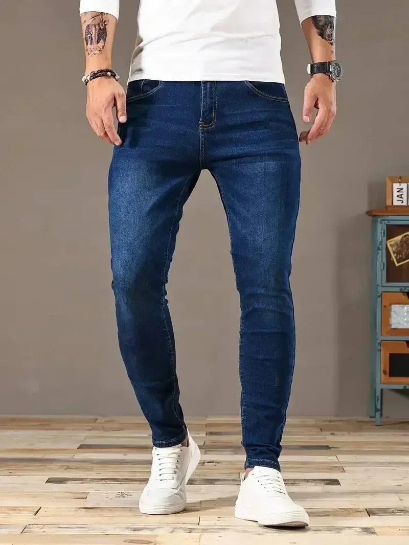2025 Spring Mens Slim Fit Classic Skinny Jeans Casual Street Style Casual Mens Skinny Jeans Male Slim Fit Pencil Denim Blue 250529