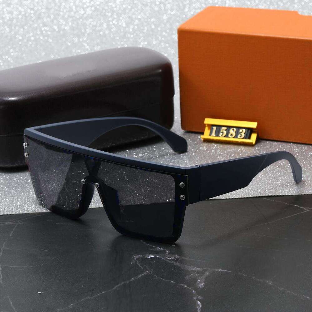 2025 Fashion designer Men For Women Classic Rectangle Oversized Sunglasses 100% Beach Shading UV protection Glasses With Box