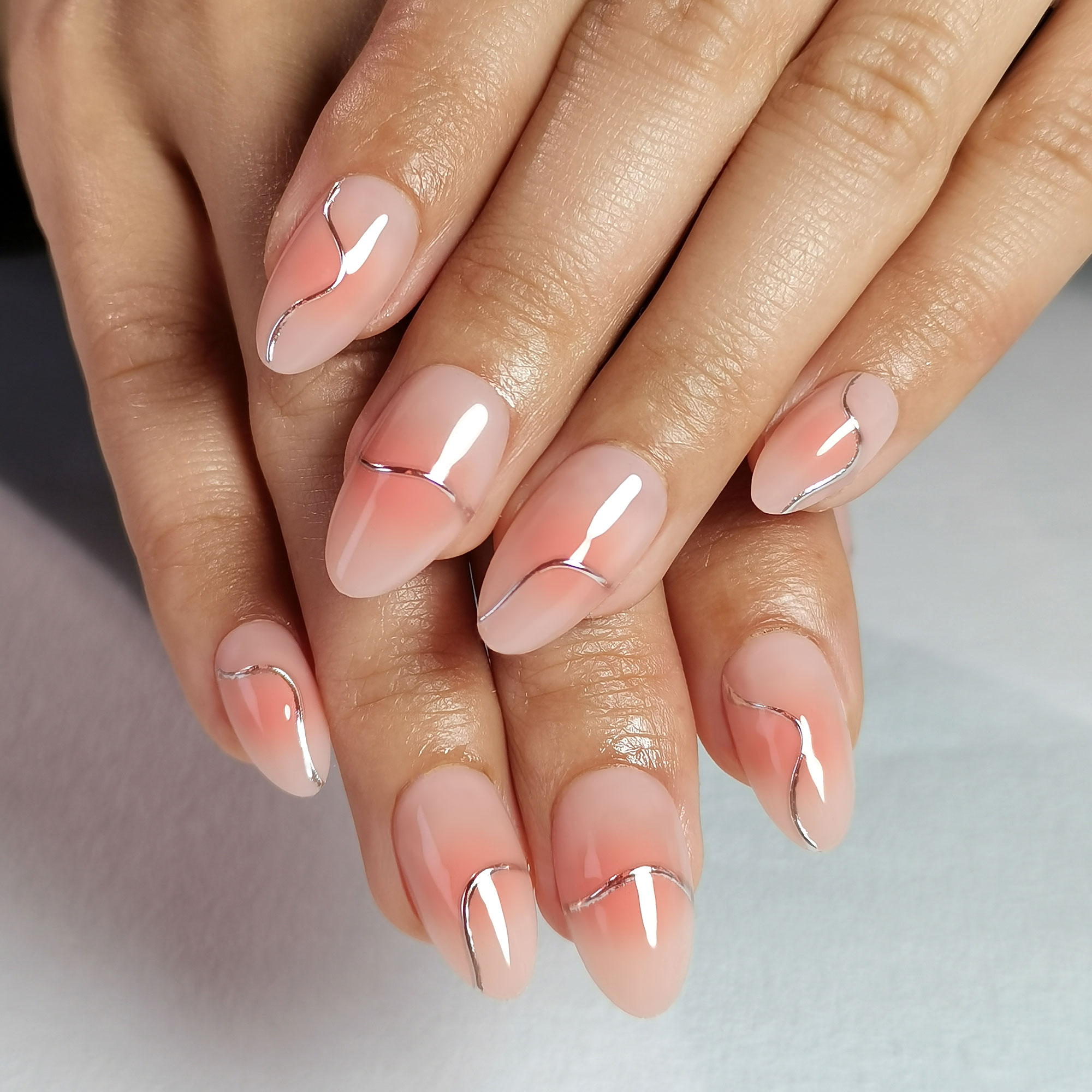 Wholesale Luxury 3D Custom Nails Gold Line Design Soft Gels Press on Nails Sets