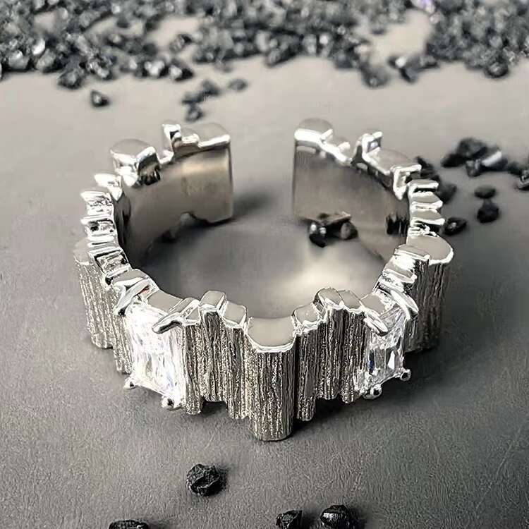 Elegant Irregular Rhodium Plated Twist Carving Opening Adjustable 925 Sterling Silver Broken Ice Moissanite Ring for Unisex