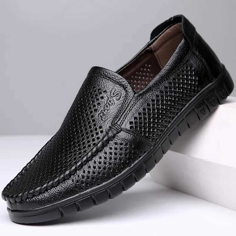 Fi Leather Hollow Summer Soft Sole Mens Loafers Designer New Platform Business Dress Shoes Men Casual Sandals Shoes Man XJ250614