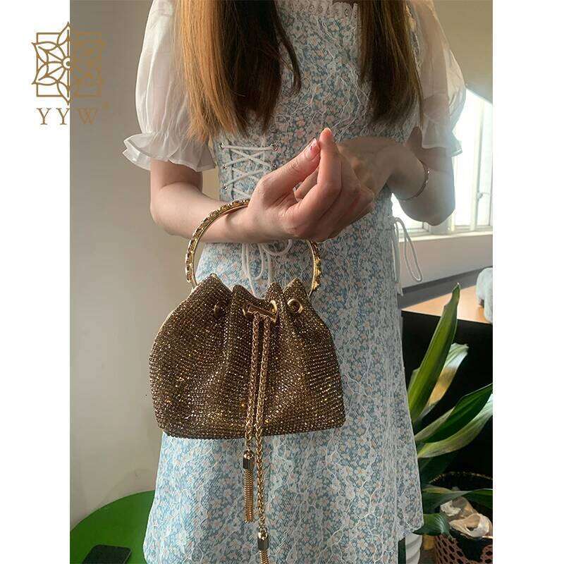 Designed Rhinestone Handbag Bling Handbags Women Brand PU Leather Metal Totes Modern Dia Top Handle Drawstring Bag