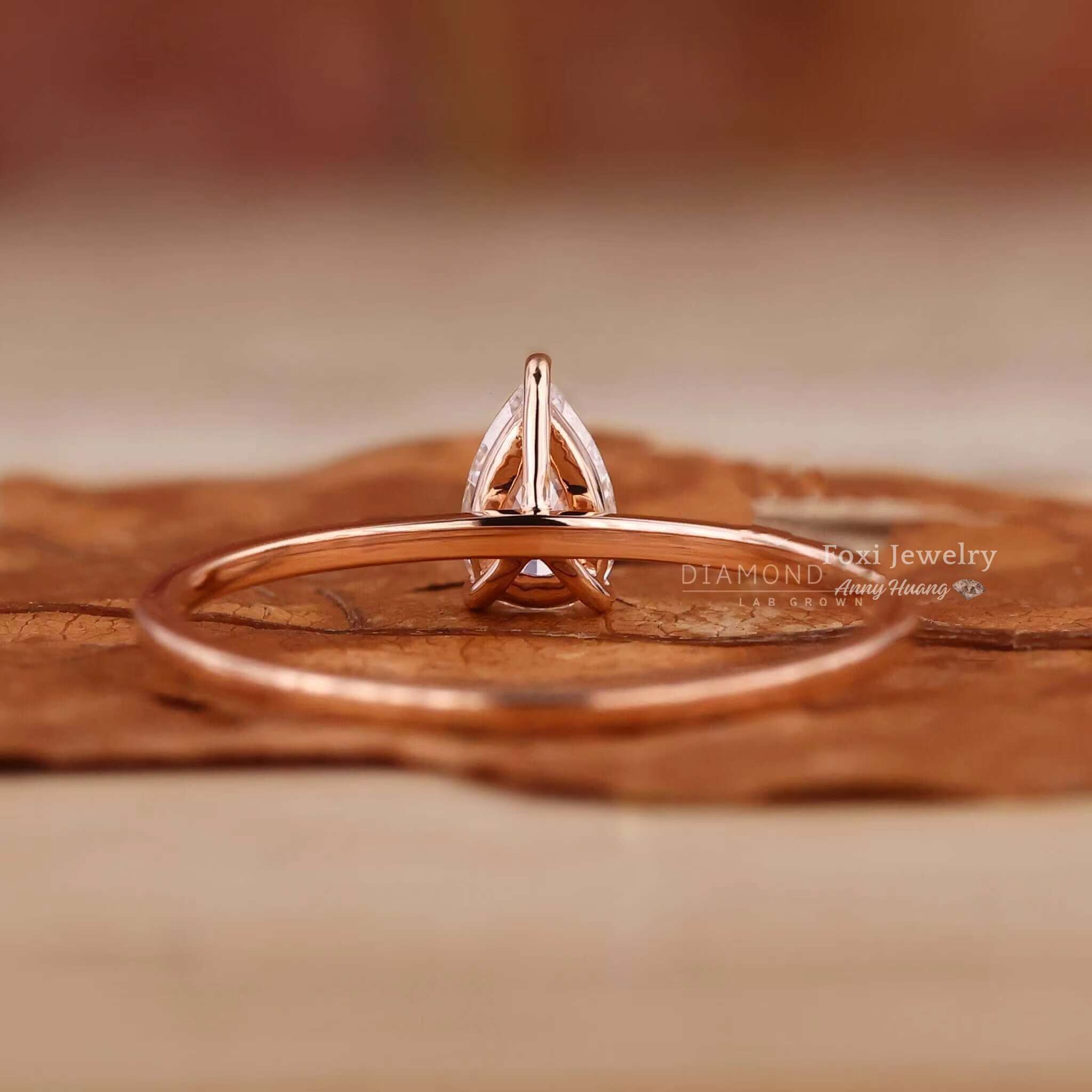 925 Silver Fine Jewelry 14K Yellow Gold Pear Shaped Lab Grown Diamond Engagement Ring for Women