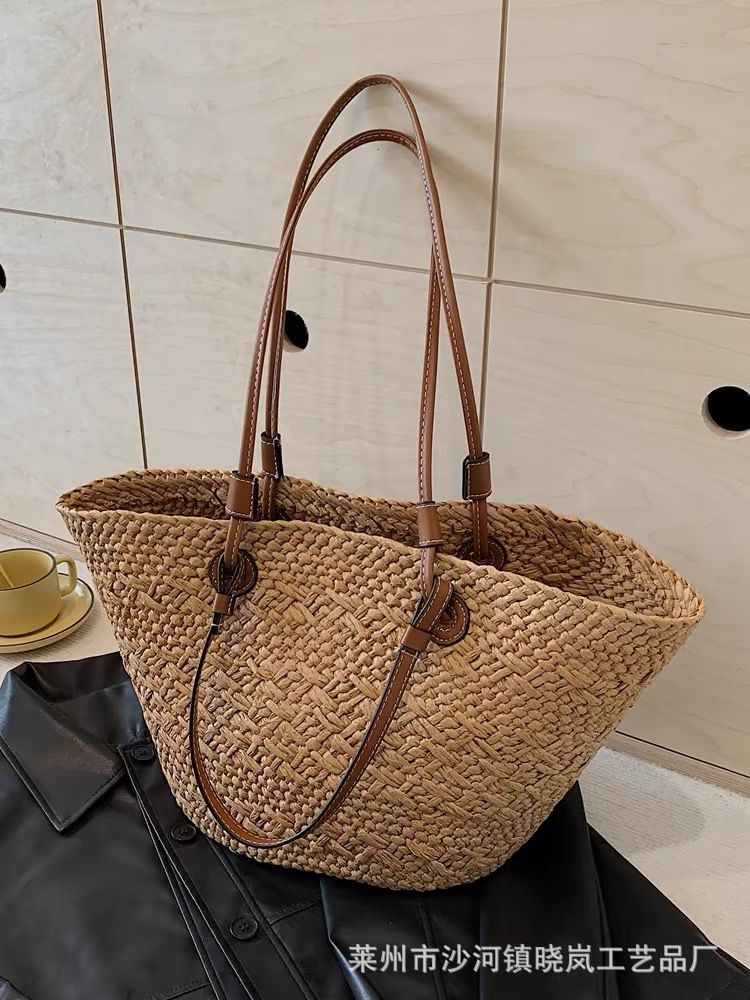 Hot Free Shipping Lafte Grass Hand Woven Straw Woven Tote Bags for Women Shoulder Raffia Bag Rattan Large Shopping Basket Beach Bag Luxury Crochet Han