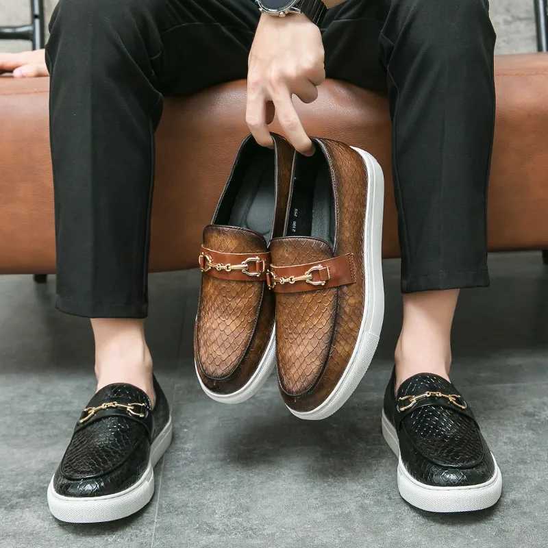 British style Green Leather Loafers Men Fi Business Office Casual Shoes Men Casual Dress Leather Shoes for MenXJ250614