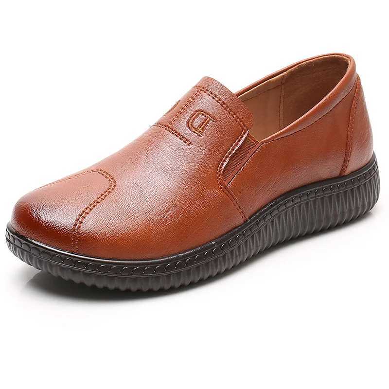 Spring Autumn Comfort Flat Middle-aged Elderly Slip Leather Shoes Black Casual Mom Shoes Ladies Classic Loafer Mujer Zapatos XJ250614