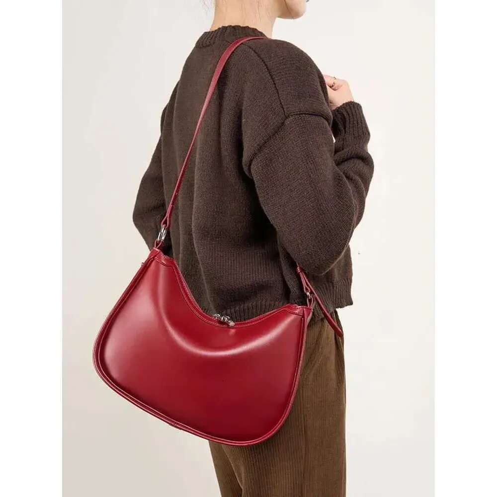 Designer Handbags Women S Genuine Leather Shoulder Bag Hot Versatile Crossbody Hobo Handbag Perfect Birthday Gift Free shipping