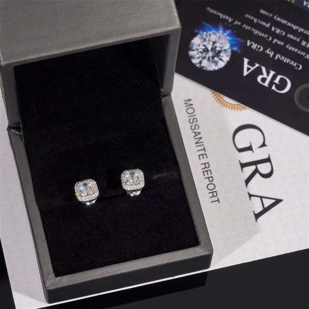 In stock Jewelry Screw Back Cluster Moissanite Earrings GRA Certificated Women 925 Silver Moissanite Flower Stud Earrings