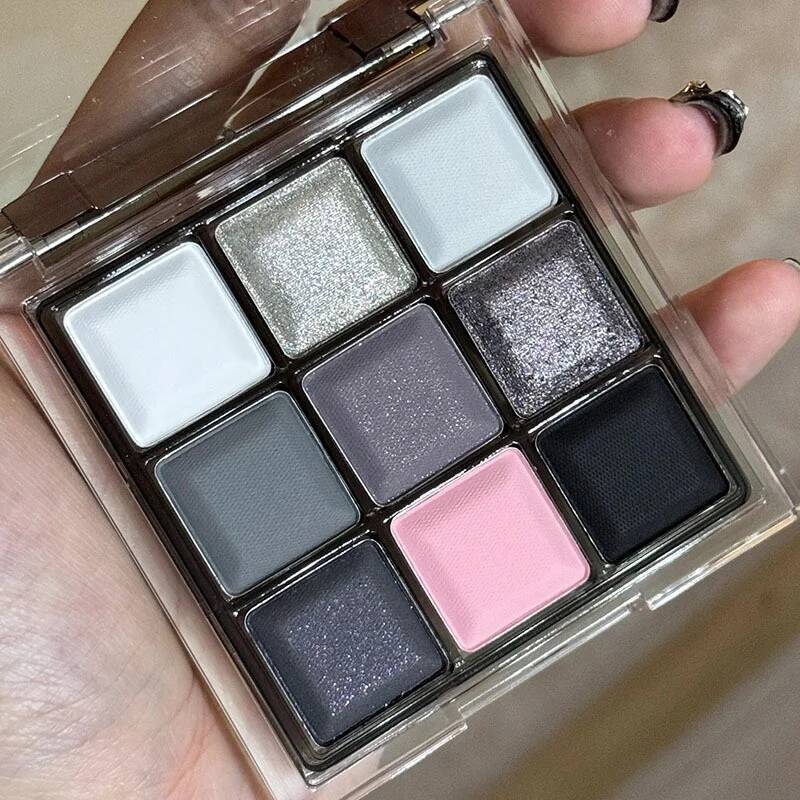 Black Pink Smoky Eye Shadow Pearlescent Matte Chocolate Eyeshadow Palette Long Lasting Eyes Base Shade Powder Cosmetics
