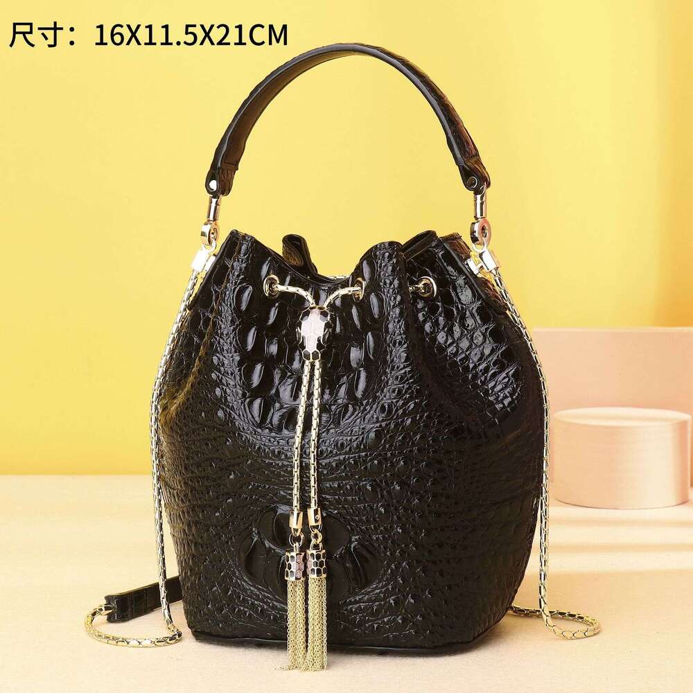 Classic Crocodile Bone Pattern Fashion Handbag Bucket Single Shoulder Crossbody Unique Women's Bag Trendy Style