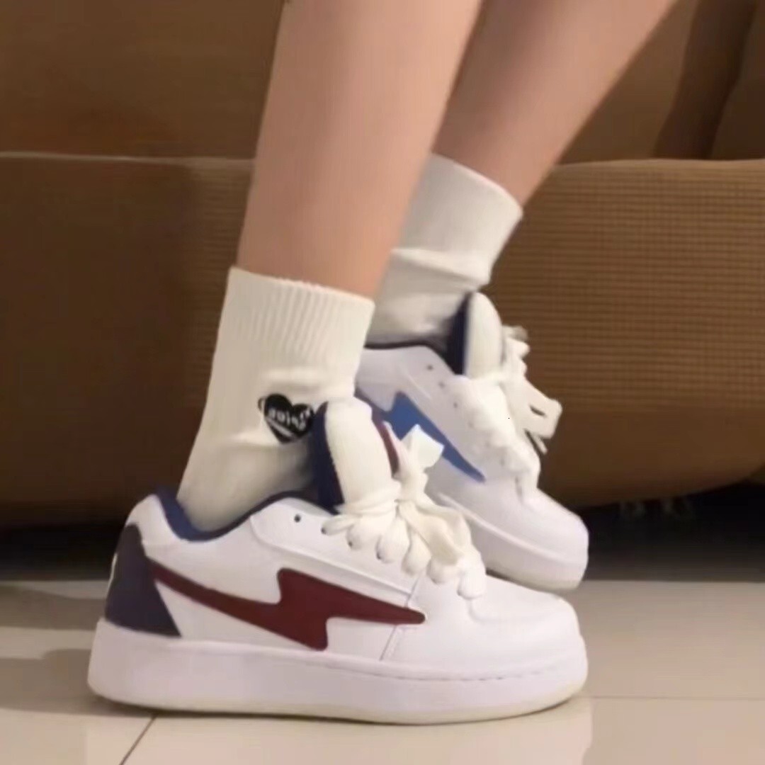 Ddmysports National Trend White Blue Red Mandarin Duck Lightning Letter Sole Bread Women Ins Versatile Sneakers Design Sense Casual Shoes Outdoor Shoe