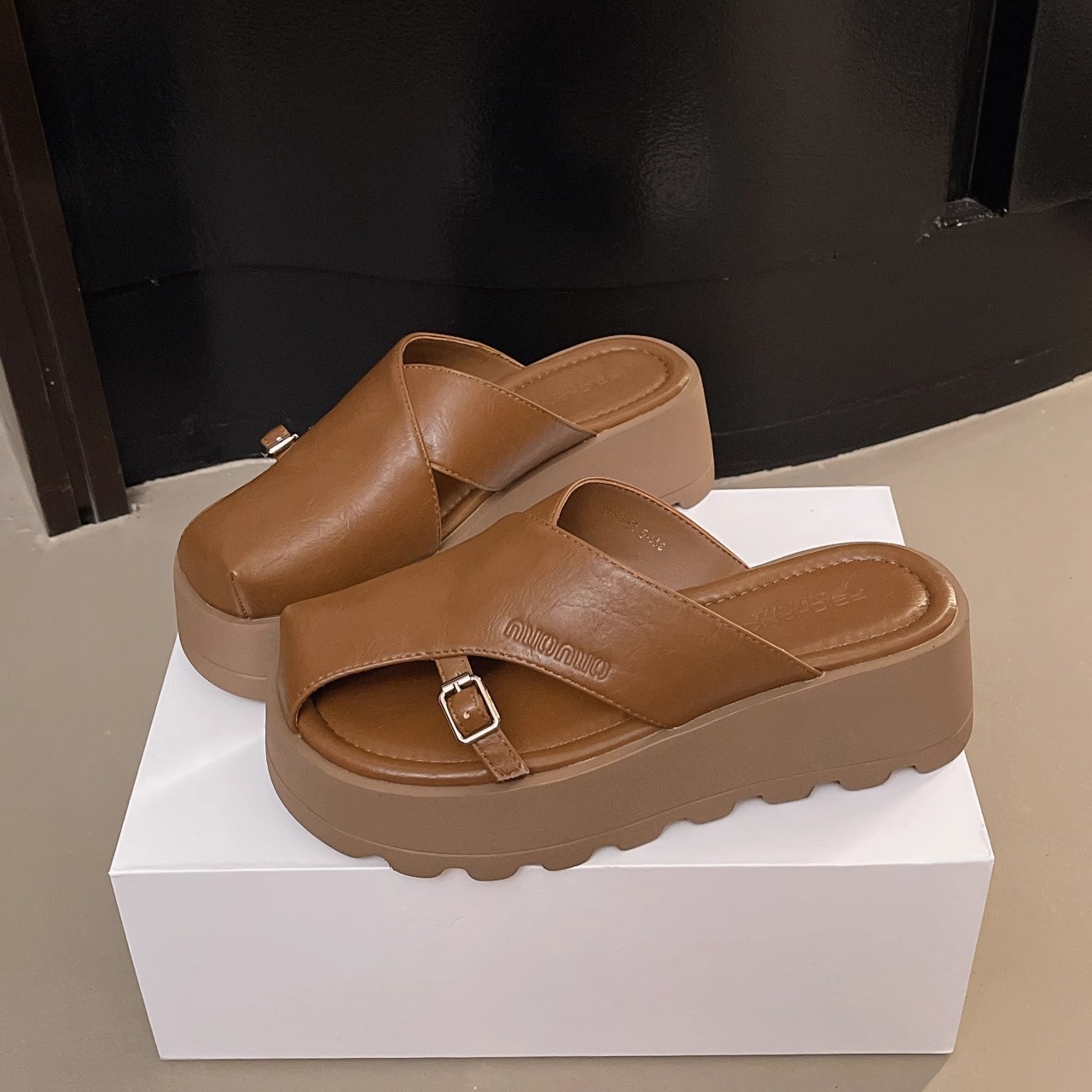 Ddmysports Spring Summer New Fashion Closed Toe Half Slippers For Women Platform Thick Sole Comfortable Versatile Lazy Beach Sandals Outdoor Shoes