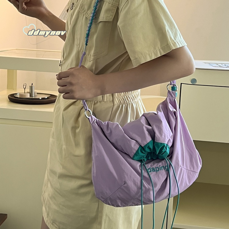 2024 New Fashion Versatile Drawstring Crossbody Personality Simple Single Shoulder Women's Bag Color-blocking Lightweight Handbag ddmynov