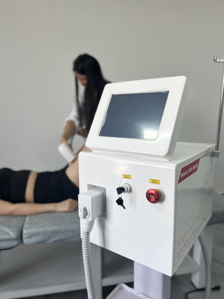 808nm Diode Laser Hair Removal Machine Alexandrit Permanent Removal Cooling Head Painless Laser Epilator