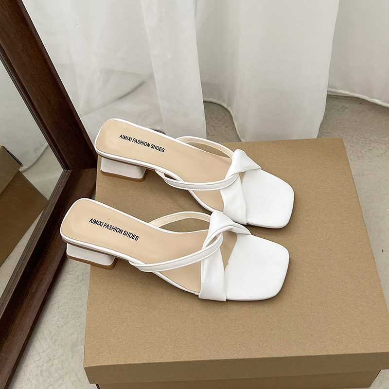 Ddmyoutdoor New French Style Unique Chunky Heel For Women Summer Outdoor Evening Square Toe Sandals Outdoor Shoes