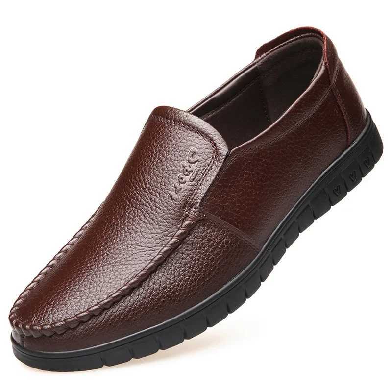 Men Loafers Fi Slip Soft Flats Genuine Leather Simple Moccasin Comfy Handmade Men Driving Footwear N-Slip Boat Shoes XJ250614