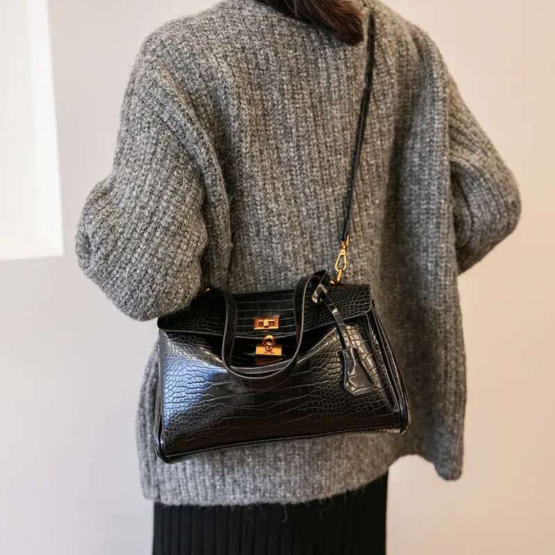 Designer Bag Free Shipping Single Shoulder Bags Women Tote Square Handheld File Large Capacity Crossbody Free shipping