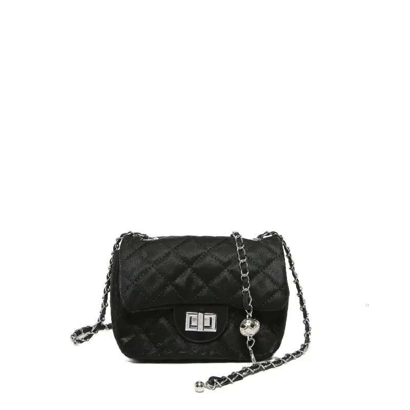 Designer Free Shipping New Bag Bags Lingge Chain Womens Fashion Square Versatile Single Shoulder Crossbody Free shipping