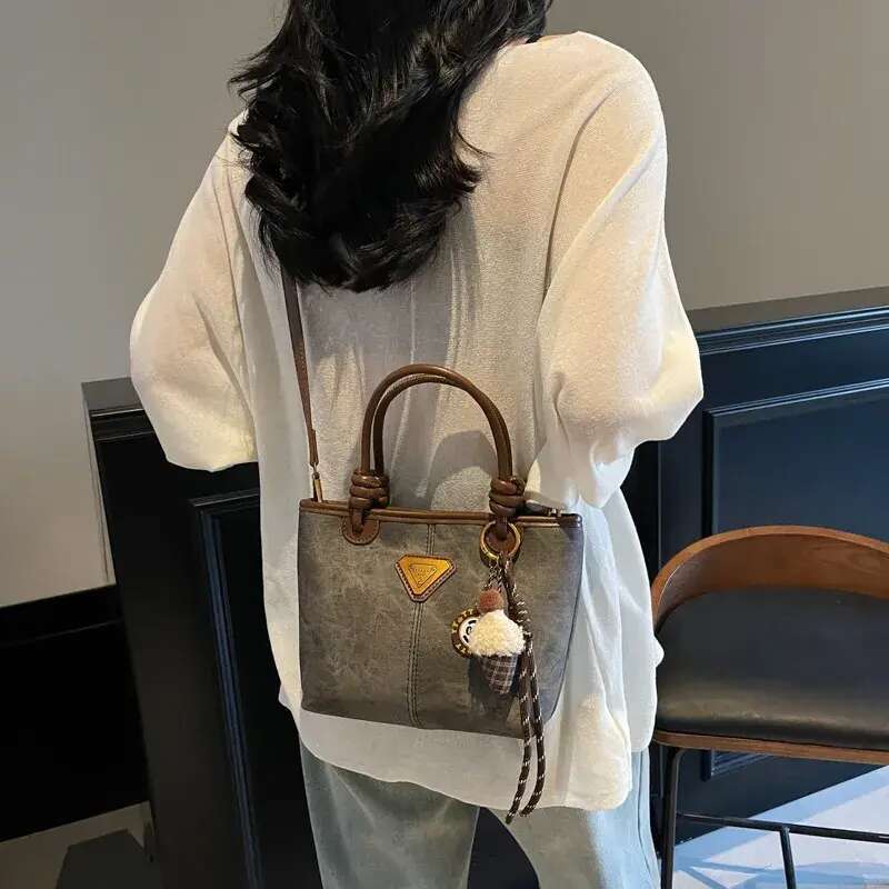 Designer Free Shipping New Fashion Comting High End Hand Held Bucket Bag Shoulder Crossbody For Women Free shipping