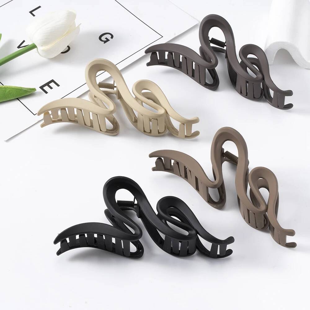 13cm Acrylic Clips For Women Hairpin Matte Wave Claw Clip Ponytail Hair Accessories Girls Headwear Barrettes 4 Colors