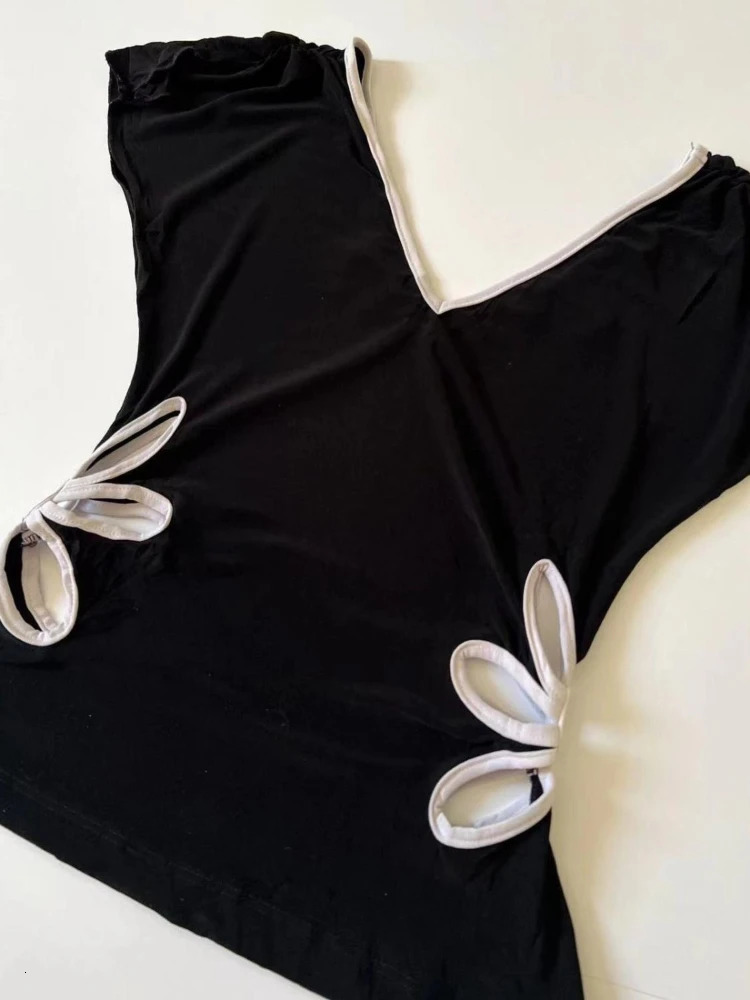 Vintage Hollow Out V Neck Backless Tees Women Summer Grunge Casual Female Tanks Patchwork Contrast Color Crop Top Y2k Aesthetic 250611