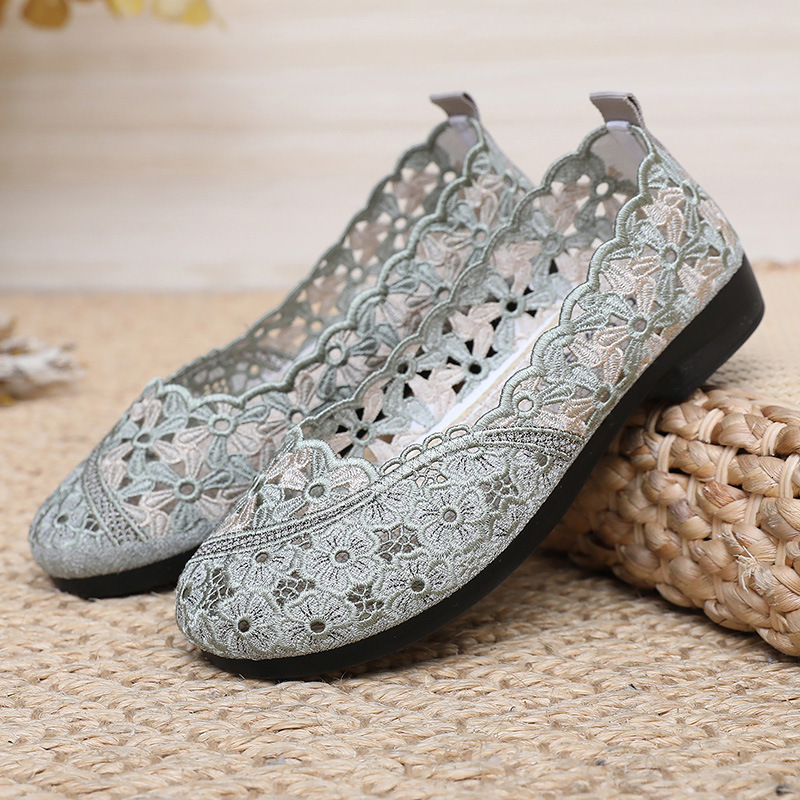 Ddmyoutdoor Summer Old Beijing Women S Cloth Hollow Breathable Mesh Middle Aged Shallow Soft Sole Comfortable Slip On Mom Shoes Outdoor Shoes