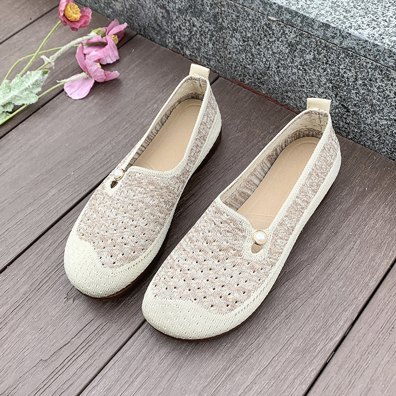 Ddmyoutdoor Summer New Women S Breathable Hollow Mesh Soft Sole Middle Aged Mom Shallow Casual Shoes Crochet Outdoor Shoes