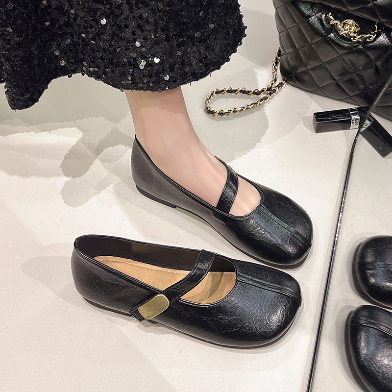 Ddmyoutdoor Spring And Autumn Slip On Casual Loafers New Women S Flat Mary Jane Single Shoes Outdoor Shoes