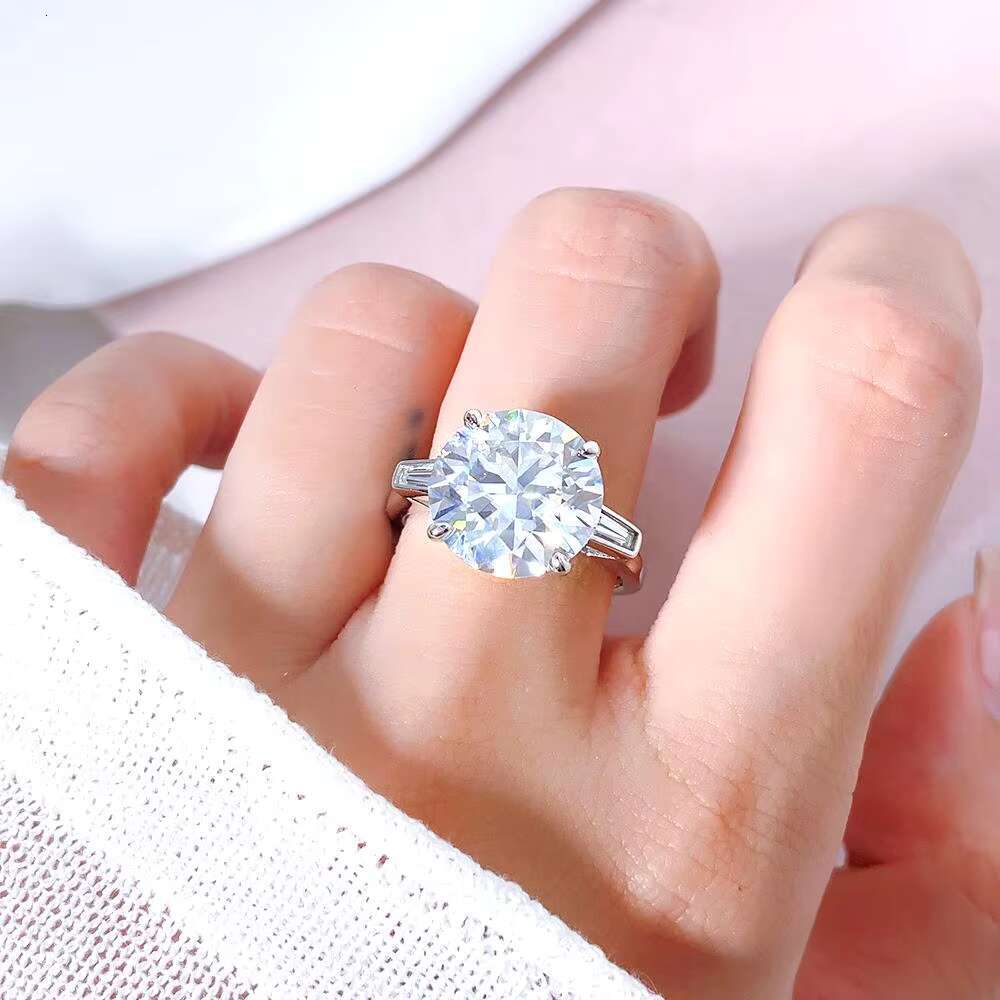 FOXI Large Size 6ct Round Moissanite Diamond Ring Tapered Baguettes 925 Sterling Silver Shiny Ring Multi Engagement Wedding Ring