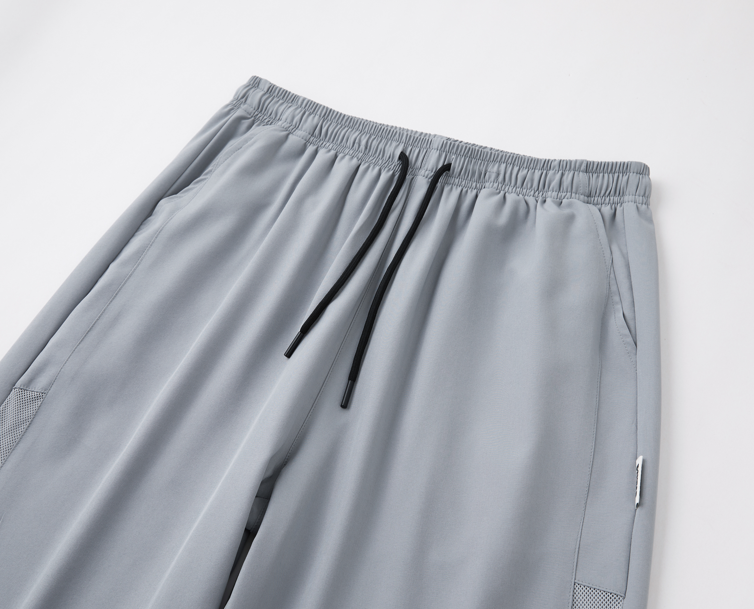 Athletic Mesh Wide Leg Trousers for Men Ice Silk Fabric, Quick Drying Feature