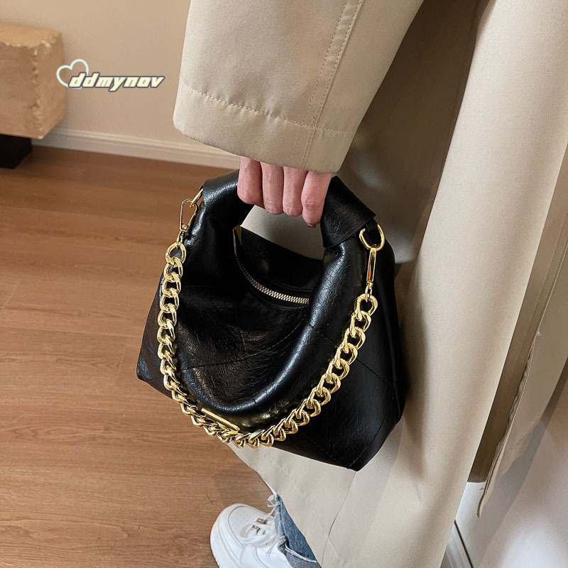 2025 New High-End Crossbody Quilted Chain Handbag Design Dumpling Bag for Women ddmynov
