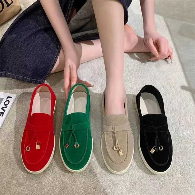 2024 New Spring Womens Sneakers Flat Casual Shoes Slip Ladies Loafers Plus Size 43 Vulcanized Shoes Walking Sneaker XJ250614