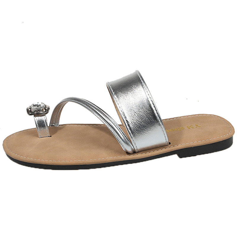 Ddmyoutdoor Rhinestone Toe Ring Beach Sandals Summer New High End Fashion Flat For Women Outdoor One Strap Slippers Outdoor Shoes