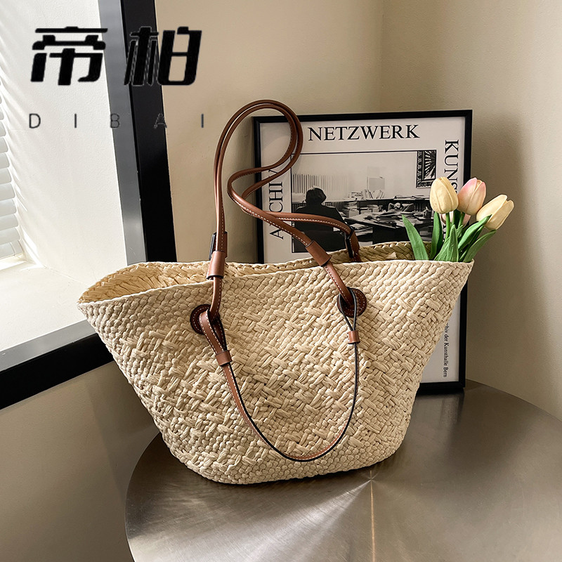 Hot Free Shipping Lafte Grass Hand Woven Straw Woven Tote Bags for Women Shoulder Raffia Bag Rattan Large Shopping Basket Beach Bag Luxury Crochet Han