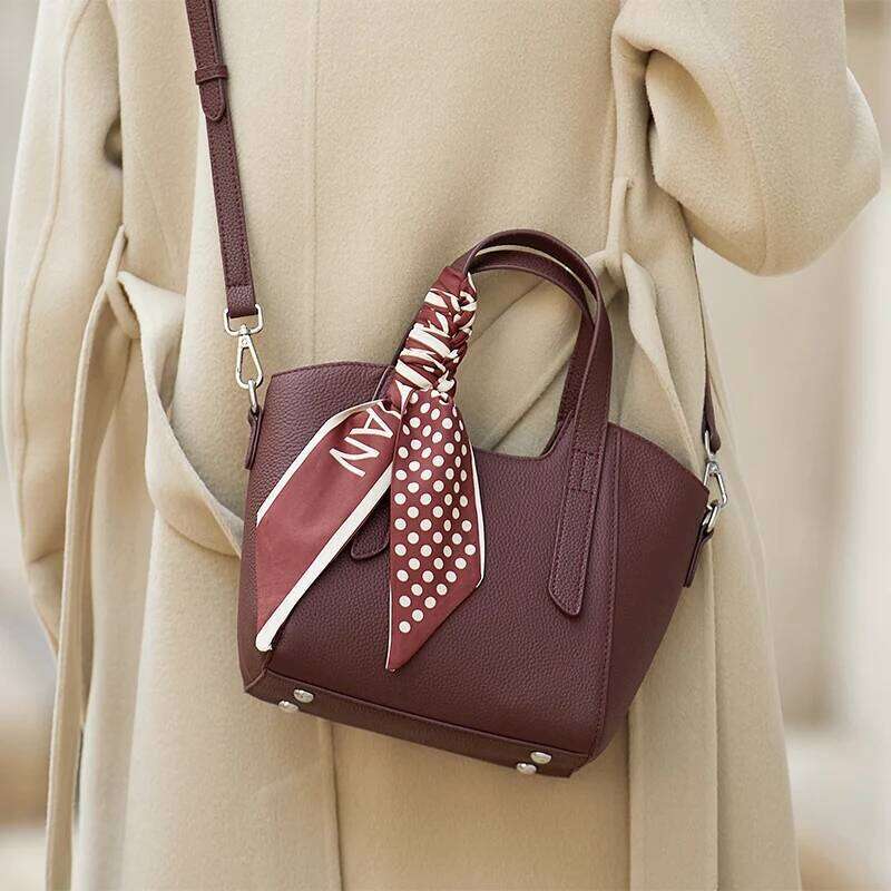 Limited Offer ZOOLER New Women Genuine Leather Shoulder Messenger Bags Purses Top Ladies Cow Skin Bag Crossbody Style #SC1750