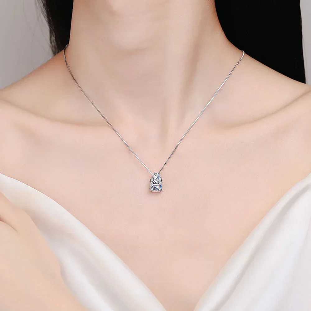 FEOBUR 2Carat Heart Emerald Cut Moissanite Necklaces for Women Chic Two Diamond Pendant Neck Chain 925 Sterling Silver Choker Z250614