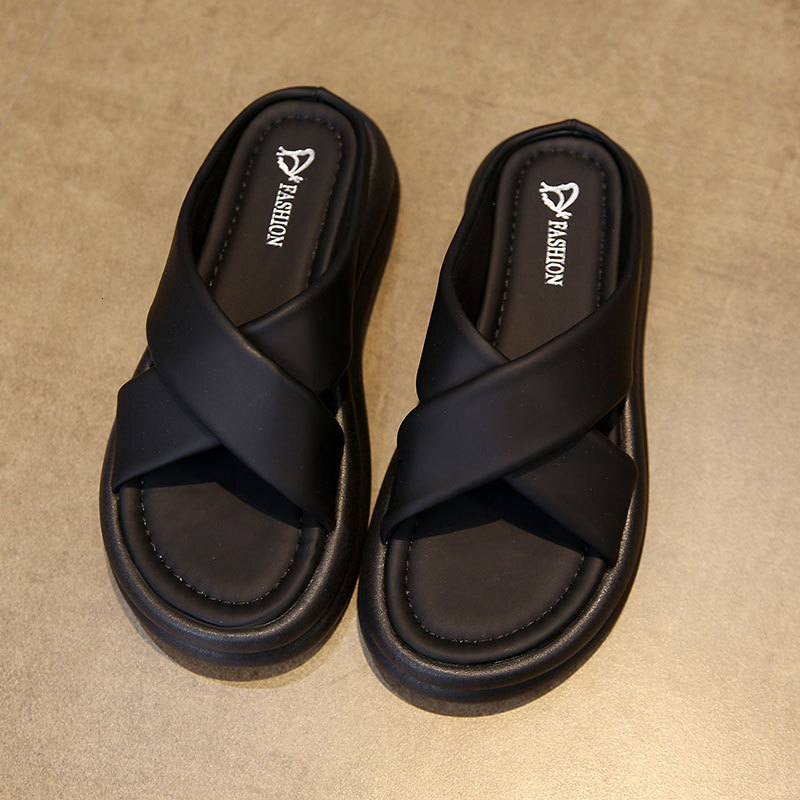 Ddmyoutdoor Women S New Summer Sandals Spring And Fashionable Soft Sole Suitable For Wearing With Dresses High End Feel Comfortable Slippers Outdoor S