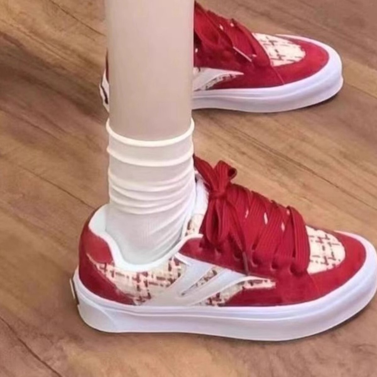 Ddmysports Korean Style New Small Fragrance Skateboard Bread Shoes For Women Ins Niche Low Top Versatile Color Blocking Casual Sneakers Outdoor Shoes