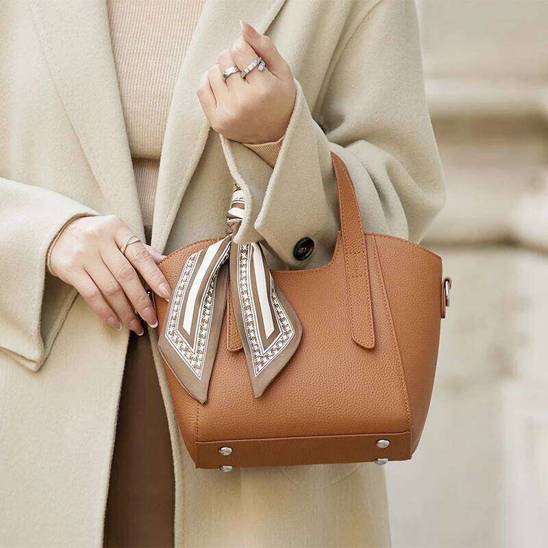 Limited Offer ZOOLER New Women Genuine Leather Shoulder Messenger Bags Purses Top Ladies Cow Skin Bag Crossbody Style #SC1750