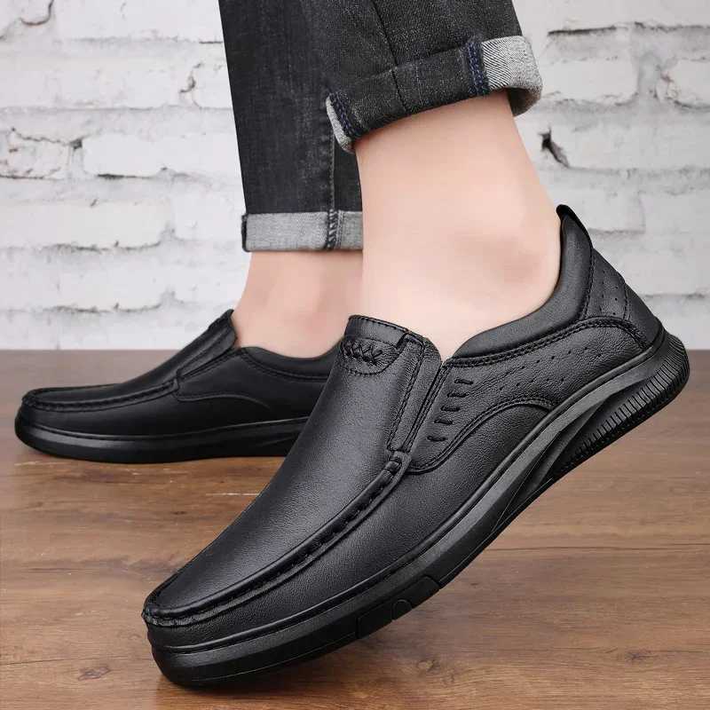 Luxury Designer Brand Shoes for Men 2024 Cheap Shoes With Free Shipping Mens Natural Leather Sneakers Man Trend 2024 LoafersXJ250614