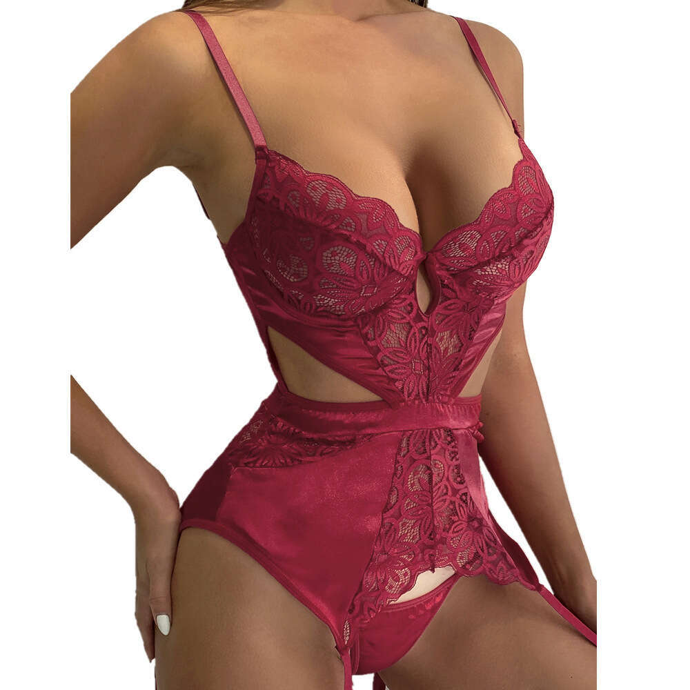 Sexy Lingerie Porn Suits Ins Hidden Button Open Crotch Lingerie Lace Sexy Tight Chest Wrap Strap Bodysuit With Garter Belt Spell Lingerie