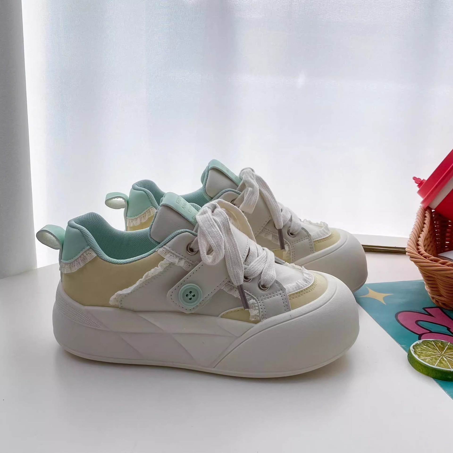 Ddmysports High Quality Korean Style Sneakers New Versatile Thick Soled White Bread Shoes Outdoor Shoes