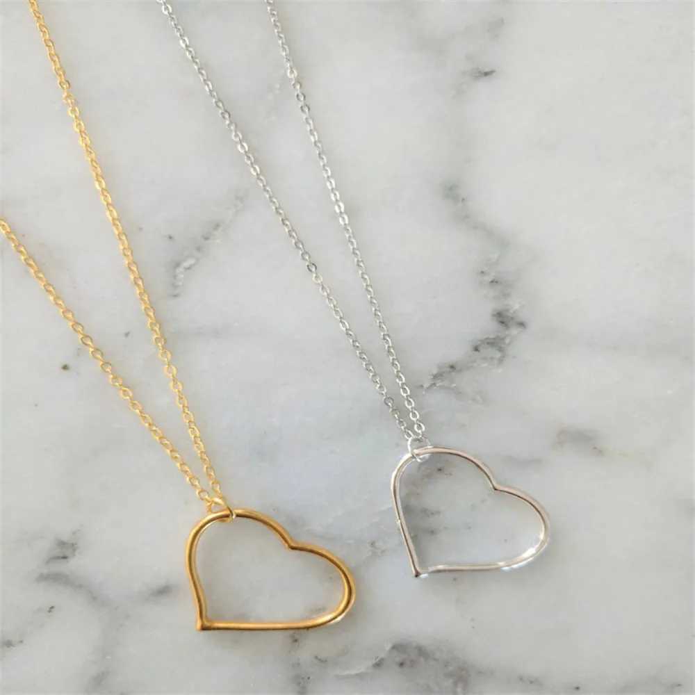 Simple Trend Style Hollow Pendant Necklace Long Necklace Female Light Luxury Niche Fashion Party New Heart Pendant Gift Jewelry Z250614