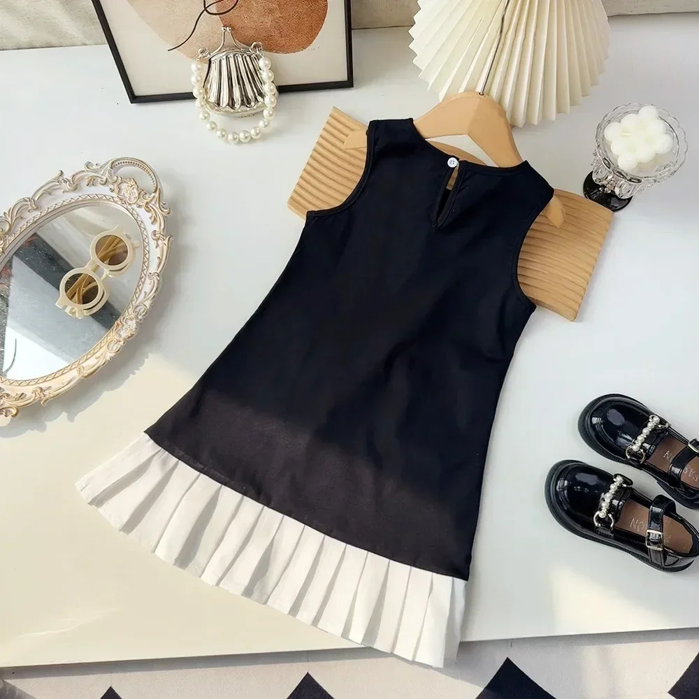 Black Bow Decoration Princess Dresses Korean Version Summer Sleeveless Girls Dress Sweet and Simple Childrens Clothing 250614